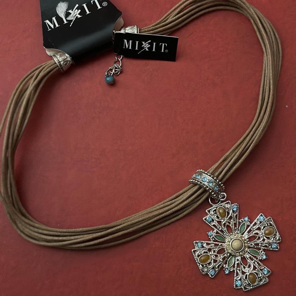 Mix it Necklace